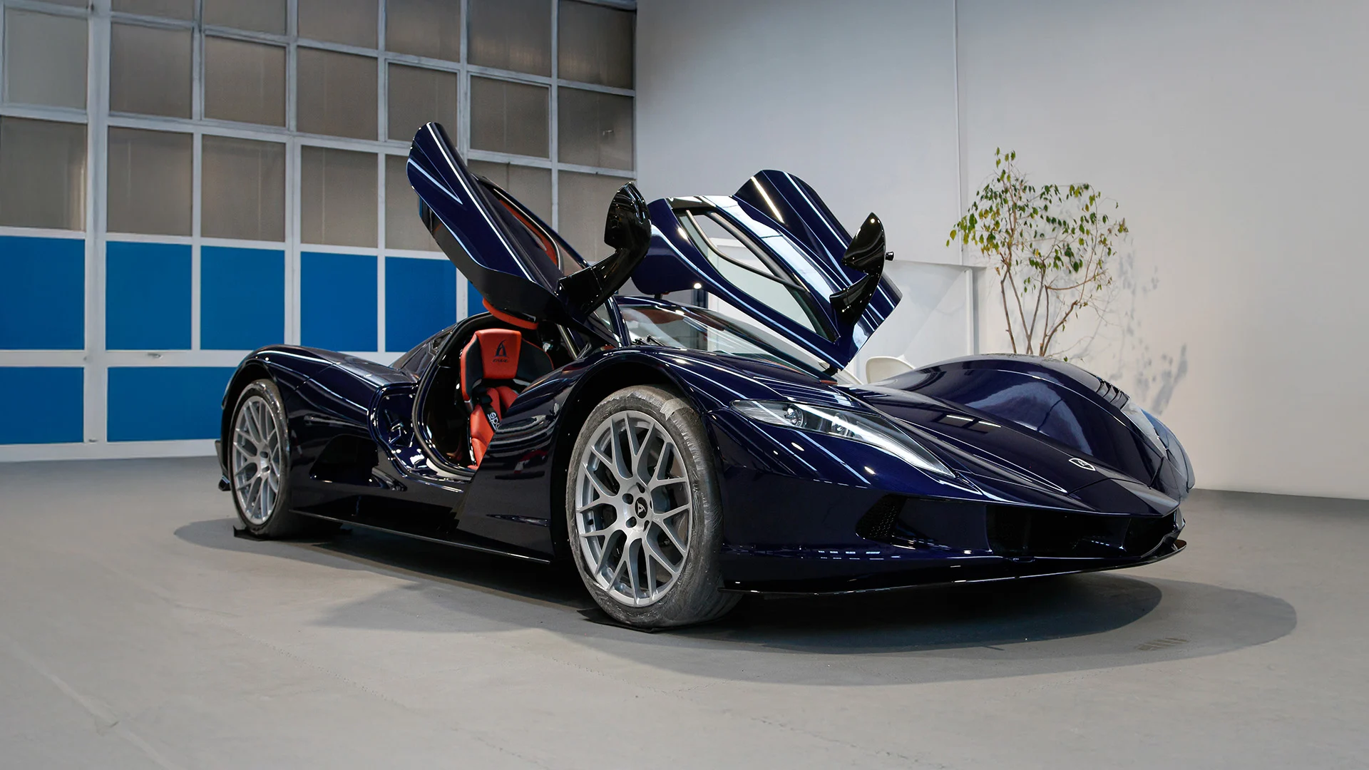 Aspark Owl with open butterfly doors